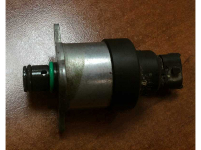 Клапан электромагнитный топливного насоса Bosch Common Rail (Euro3) SHAANXI / Shacman (ШАНКСИ / Шакман) 612600081583 (0928400617) фото 1 Сургут